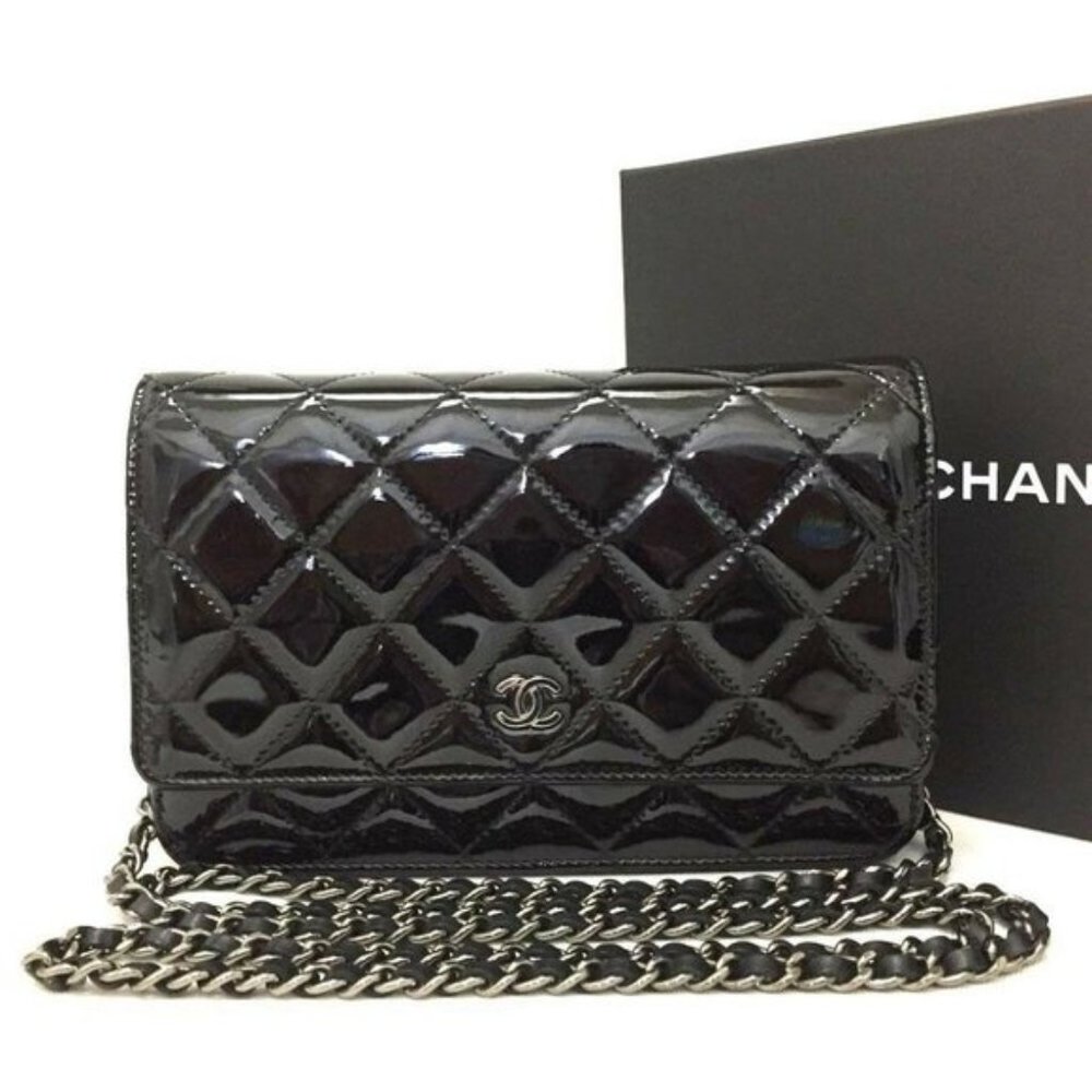 CHANEL Quilted Patent Wallet On Chain WOC BrandNew - Picture 2 of 16